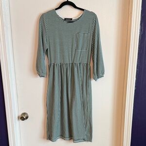 Merokeety Striped Green Dress size L